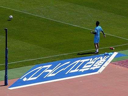 アイスランドに現れた、「車に速度を落とさせる横断歩道」の秘密とは…?