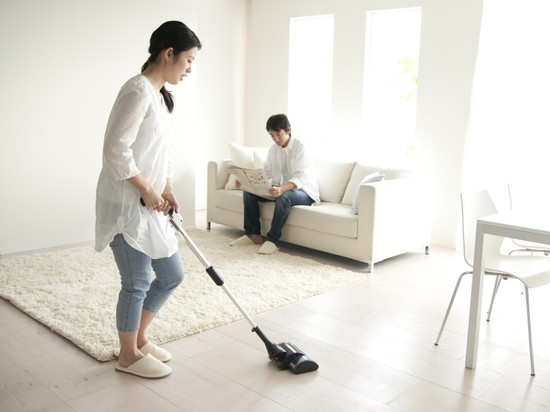 このイライラ、憂鬱感は夫のせい？ 「主人在宅ストレス症候群」とは