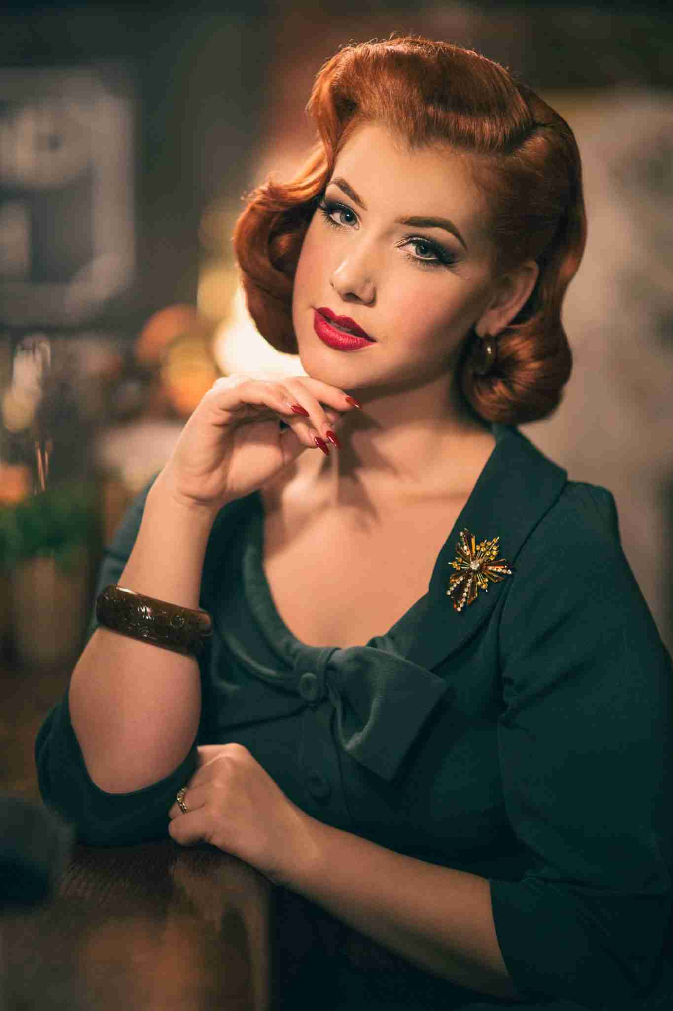 Miss Victory Violet - Vintage Fashion, Hair & Beauty and everything in between!