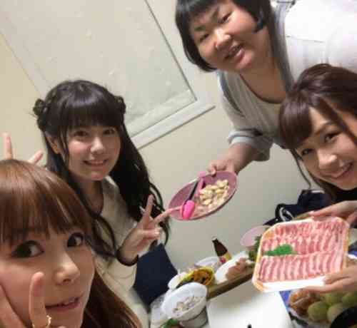 しょこたん宅で竹達彩奈ら焼肉パーティー | Narinari.com