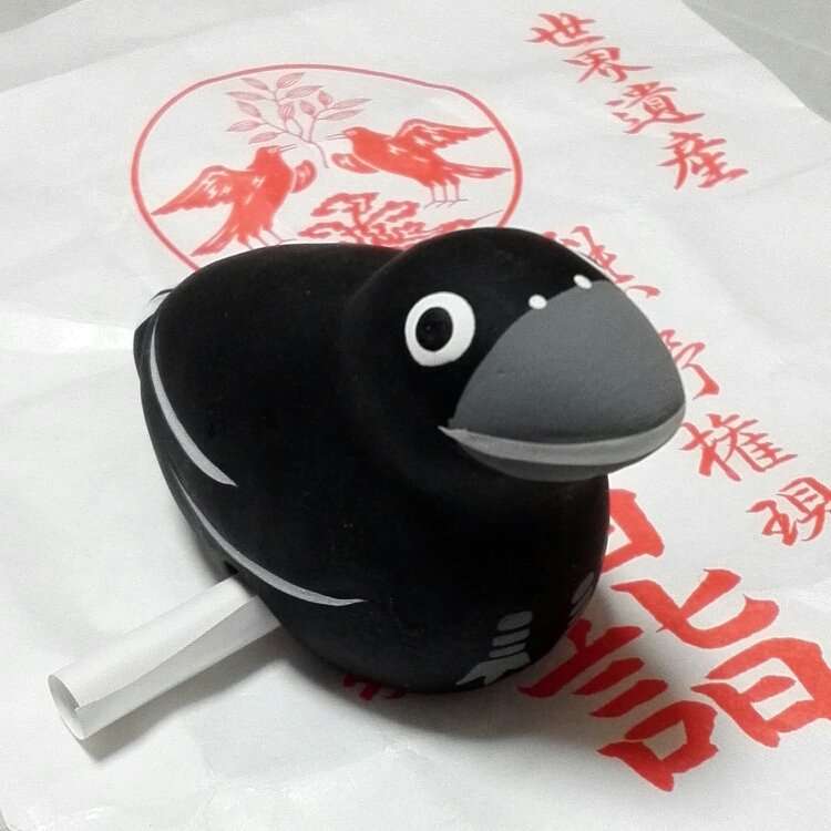 もうすぐお正月！日本全国、可愛いお守り