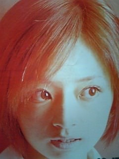 浜崎あゆみ、“チュー顔”写真公開で「全てが可愛すぎ」「お肌ちゅるちゅる」
