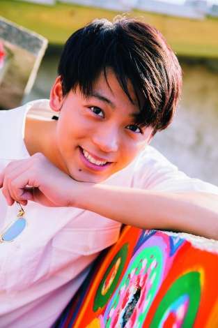 竹内涼真“男性写真集No.1”獲得「1位をいただき、来年も頑張ろうと思いました!」