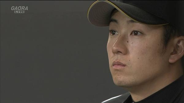 芸能人の美しい不意討ち画像を貼るトピ