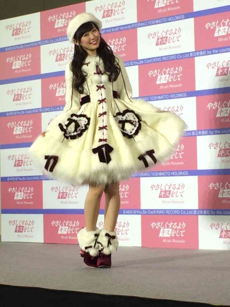 48、46グループで好きな衣装は？