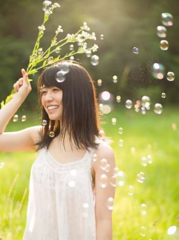 欅坂46・長濱ねる、写真集が1週間で異例の3度目重版 累計発行15万部を突破 