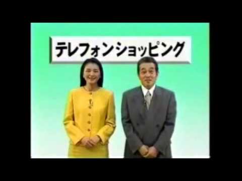 【おもしろムービー】ハイテクお盆！？買う人いるか？超おふざけ商品を超まじめに紹介する通販番組！これ、ネタっすよね。 - YouTube