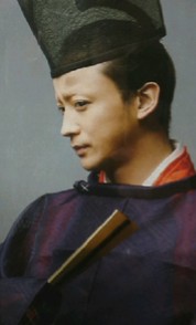 イケメンの横顔画像を貼るトピ