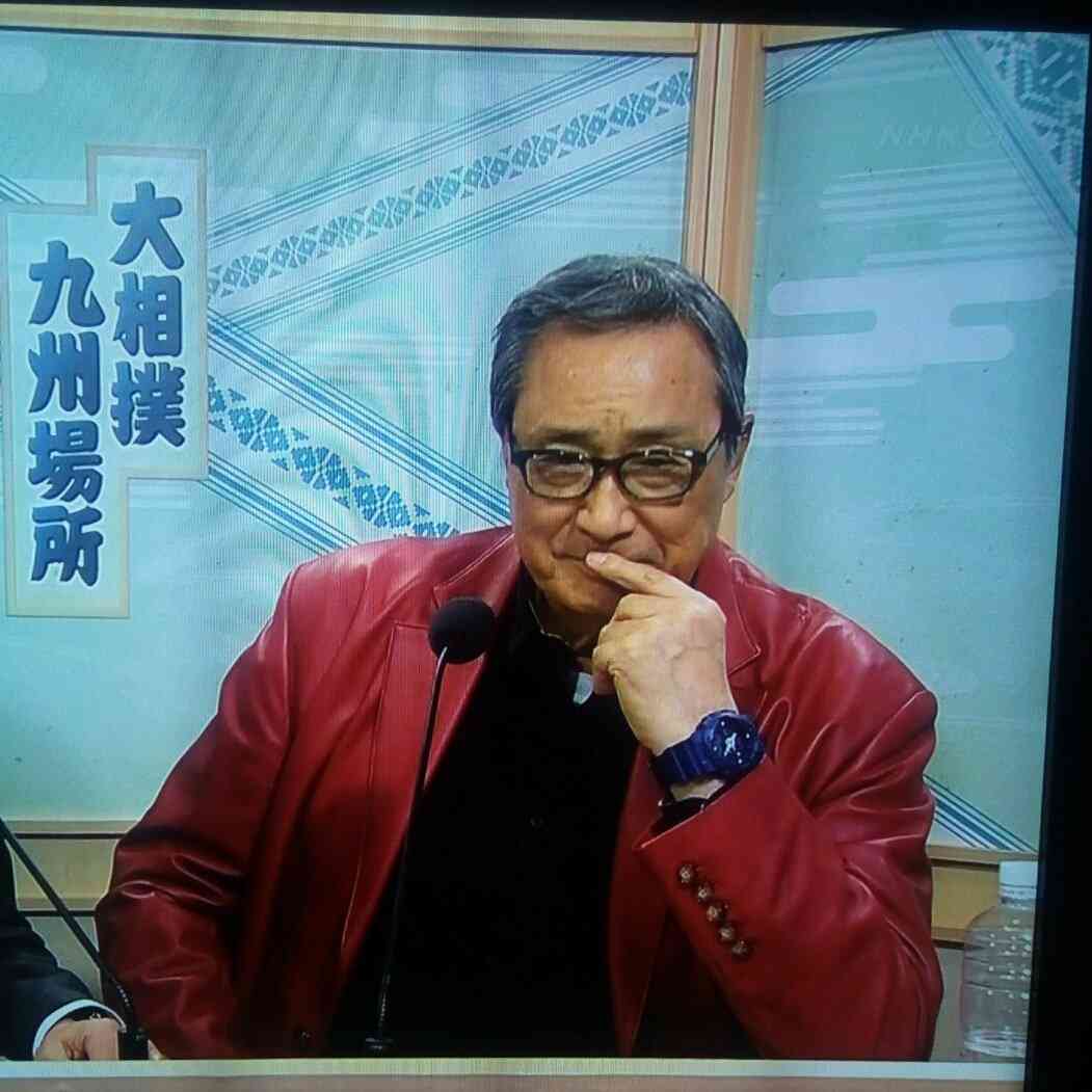 色鮮やかなアウター