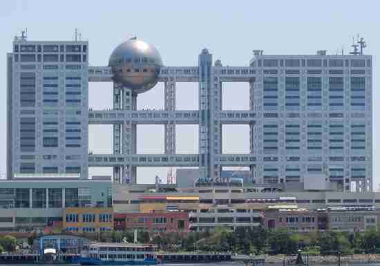 フジテレビが赤字転落、もはや不動産会社がテレビ局を経営している状態