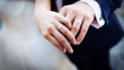 結婚婚約指輪を馬鹿にされたら