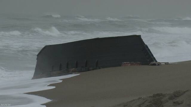 漂着木造船から新たに２遺体 合わせて６人に 秋田 | NHKニュース
