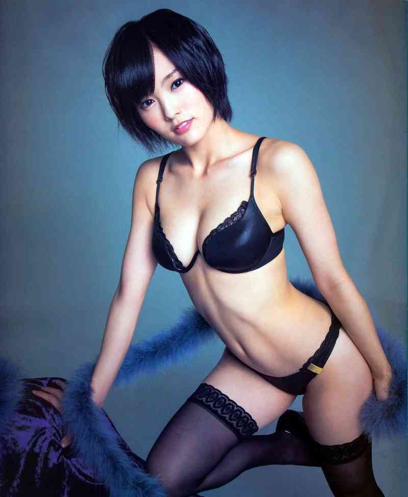 NMB48山本彩のメガネ姿が「可愛すぎる」と話題　意外な才能も発揮