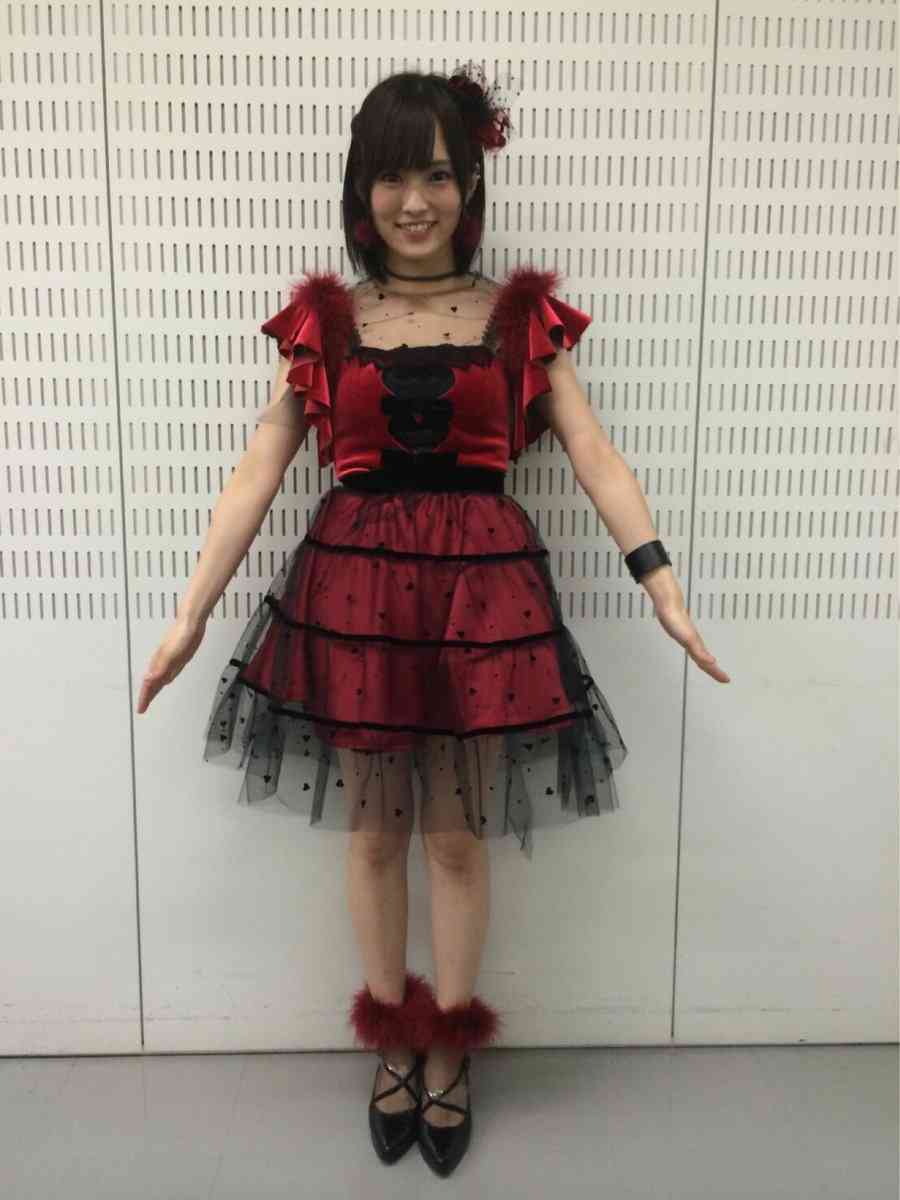 48、46グループで好きな衣装は？