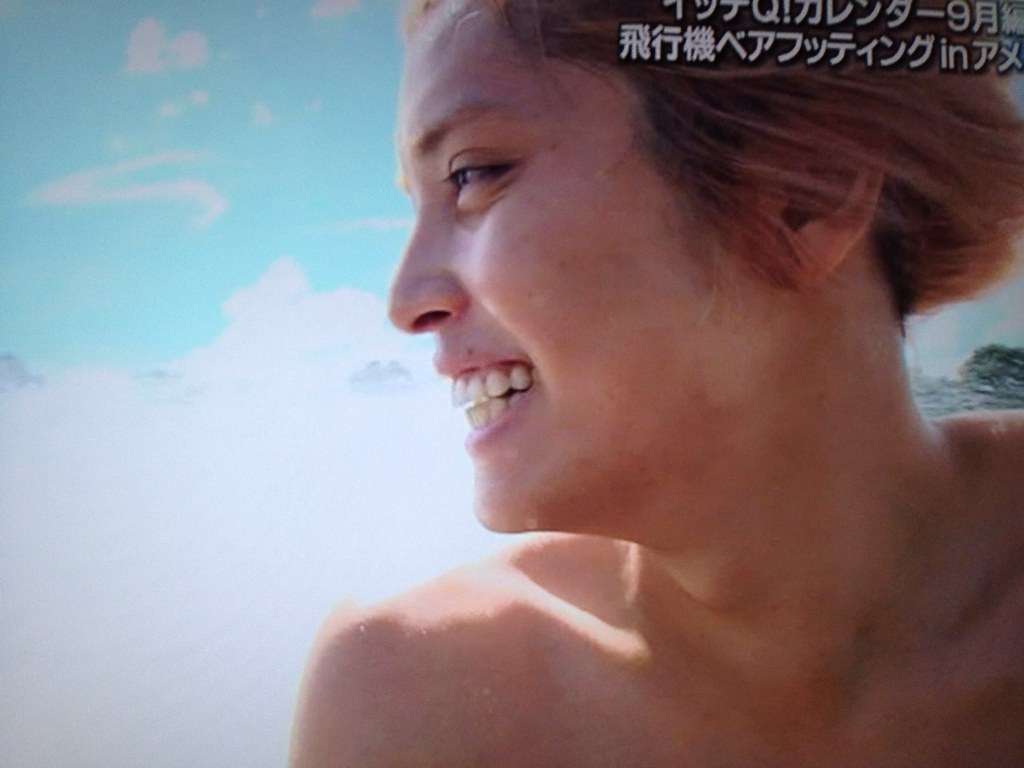 イケメンの横顔画像を貼るトピ
