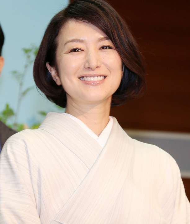 鈴木京香vs鈴木保奈美の美的対決に“劣化探偵”高須院長「2人の差はあのシワ」