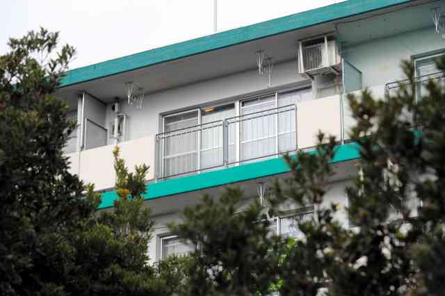 4歳男児死亡、全身にあざ　母親ら「しつけで殴った」