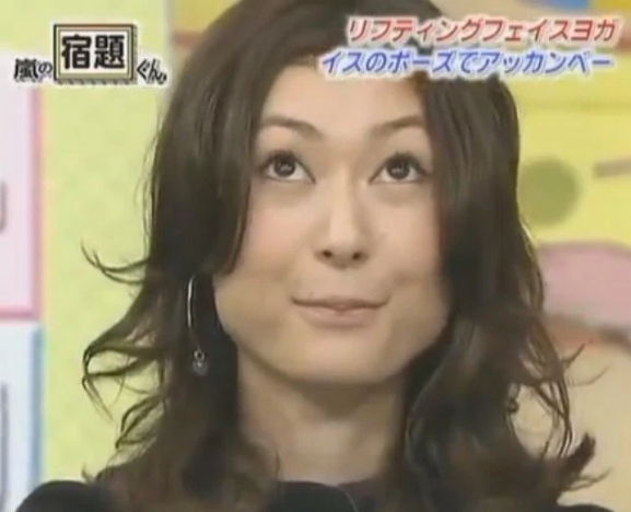 田丸麻紀、iPhone Xで朝一番の顔が認証されず「そんなに違うかな…」