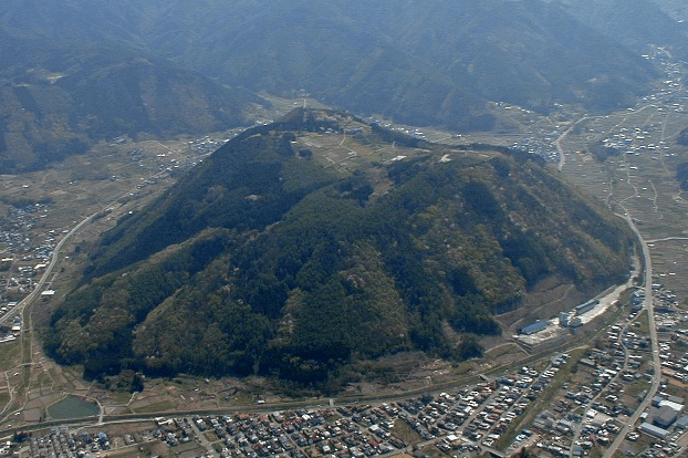 皆神山の謎とパワースポットの場所が判明！アクセス方法は？ | パパハック