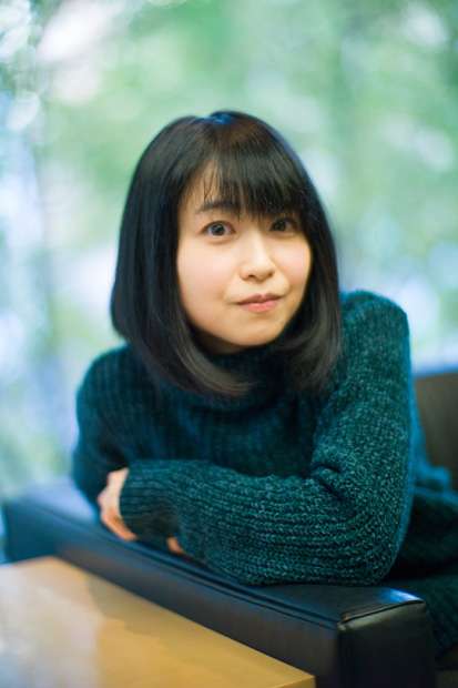 “奇跡の４４歳”と話題の小川範子「写真が良すぎて実際と違うじゃないかと石を投げられそうで怖いです」 - エンタメ - ニュース｜週プレNEWS［週刊プレイボーイのニュースサイト］