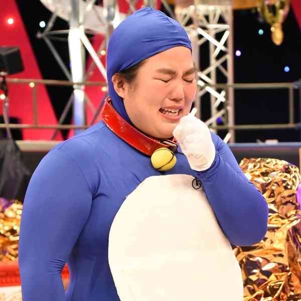 "女芸人No.1"ゆりやん、優勝会見で涙止まらず「ちゃんとお礼をしたい」｜BIGLOBEニュース