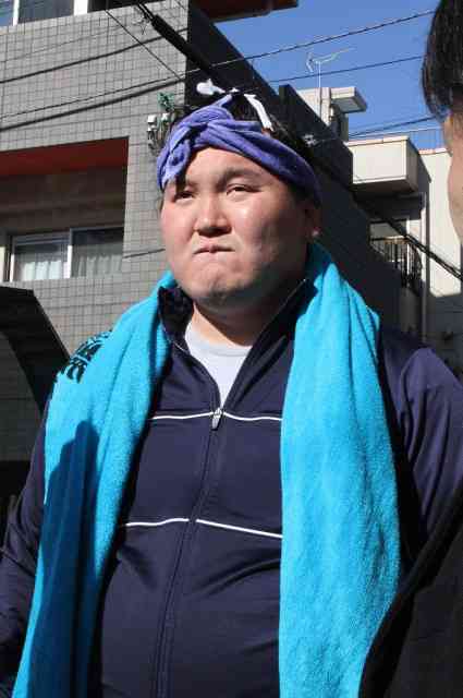 横綱・白鵬が伊勢ケ浜部屋で出稽古　張り手、かち上げ「なるべく癖を直していきたい」 （スポーツ報知） - Yahoo!ニュース