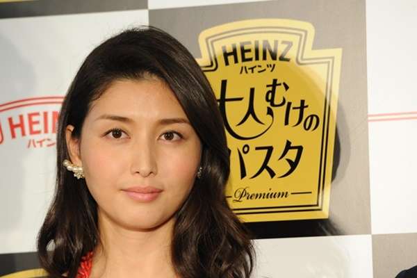 橋本マナミ、きゃりーぱみゅぱみゅになる