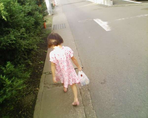 幼児だけのおつかいにスーパーの元店員が訴え「現金だけは十分に持たせて」 - ライブドアニュース