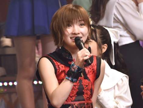 AKB48、新曲は岡田奈々が初センター「全力を尽くして頑張ります」