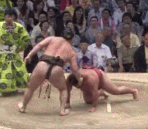 横綱・白鵬が休場　4日目嘉風戦で左足親指を負傷