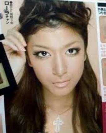  ローラがTwitterで“テレビに積極的に出演する”という宣言をし、ファンから歓喜の声