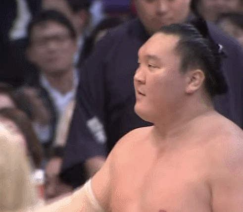 白鵬、節目の場所に向け立ち合いの悪癖改善へ