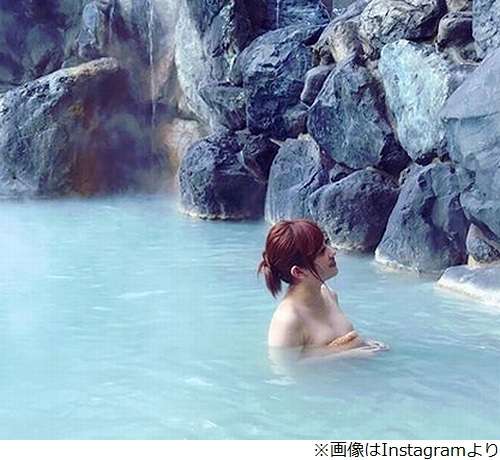 菊地亜美、入浴ショットの