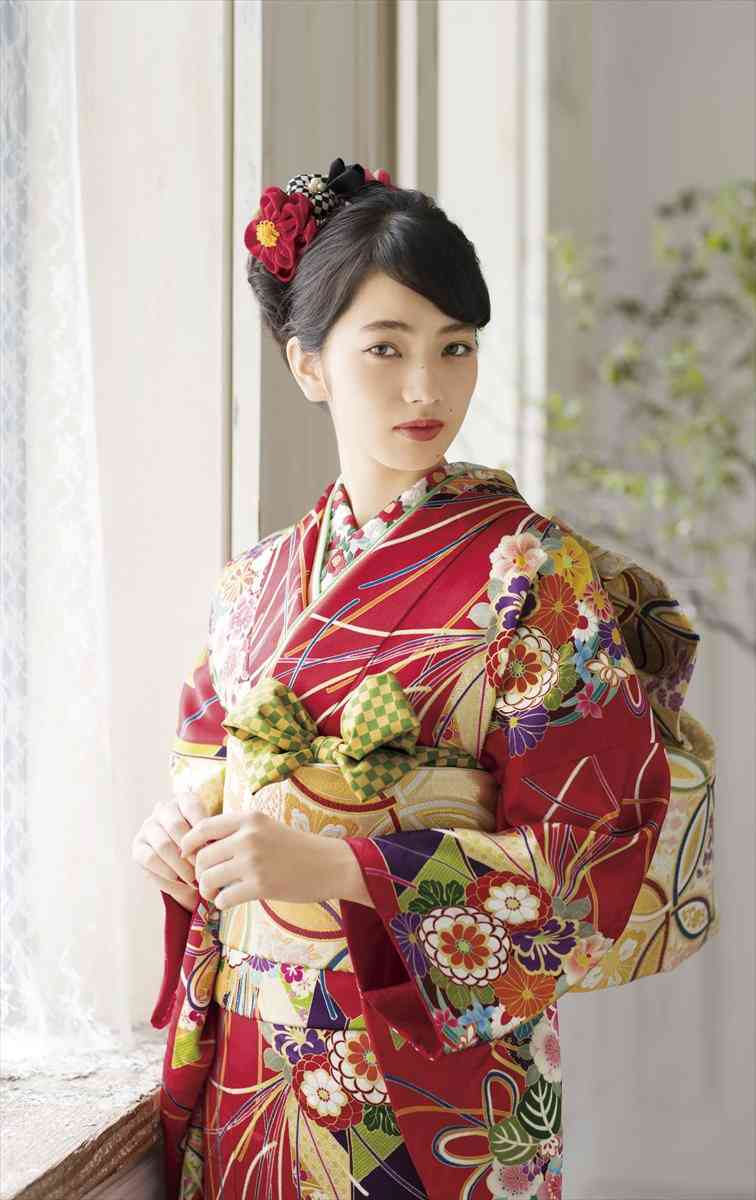 高須克弥院長が10代女優の顔をランキング化 ナンバーワンは広瀬すず