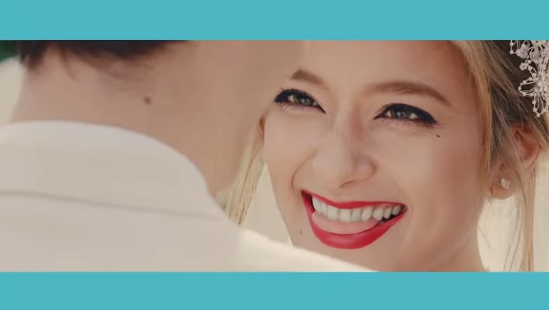  ローラがTwitterで“テレビに積極的に出演する”という宣言をし、ファンから歓喜の声