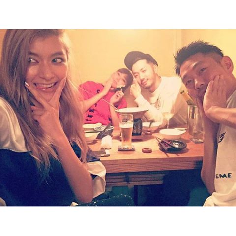  ローラがTwitterで“テレビに積極的に出演する”という宣言をし、ファンから歓喜の声