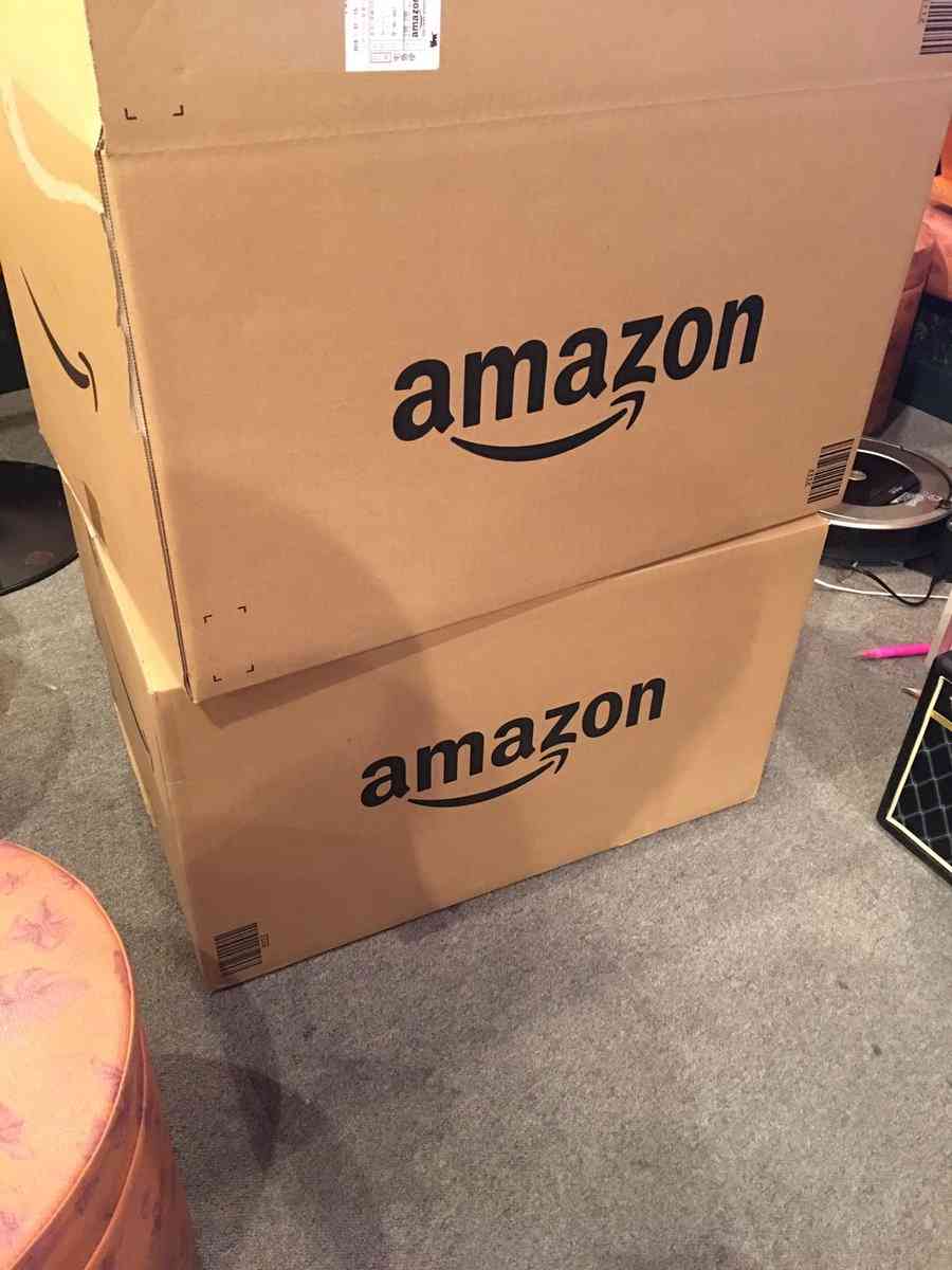 おい、重ねろや！Amazonのいきすぎた「過剰梱包」に怒りの声が…