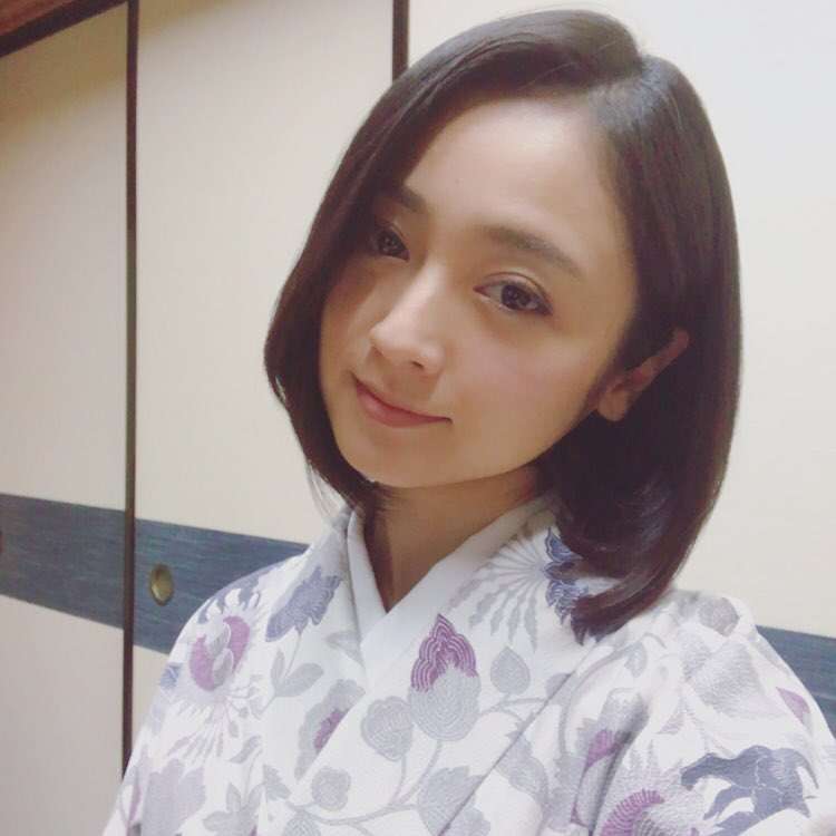 安達祐実、ド緊張の“with B”ネタ披露