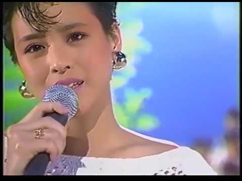 松田聖子　夏服のイヴ　２ - YouTube