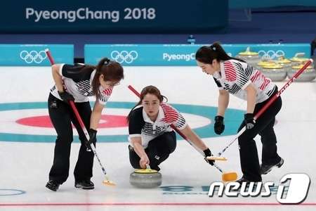 ＜平昌五輪＞カーリング女子韓国代表、スウェーデン破り4連勝＝5勝1敗で首位タイ（WoW!Korea） - Yahoo!ニュース