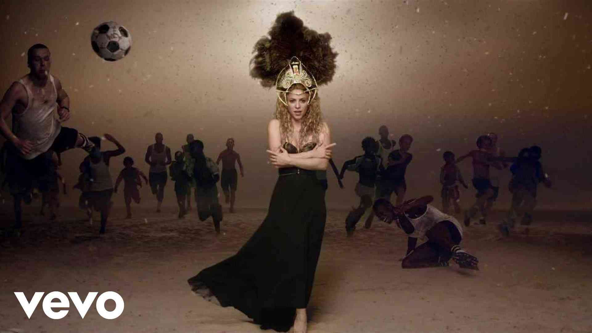 Shakira - La La La (Brazil 2014) ft. Carlinhos Brown - YouTube