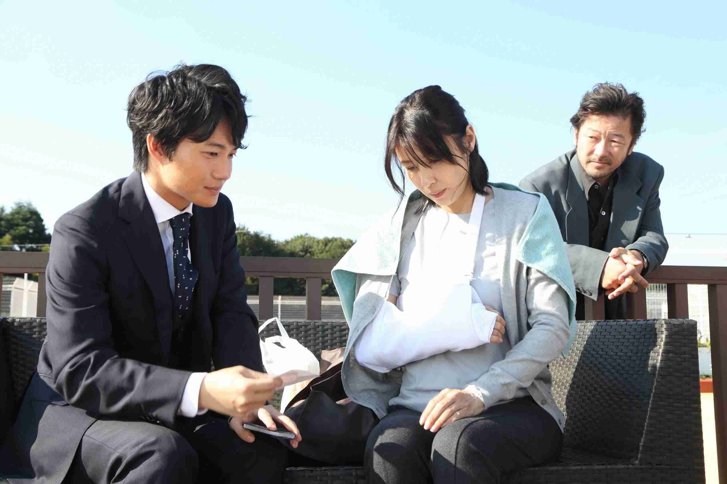 神木隆之介、弁護士役に初挑戦!NHK「やけに弁の立つ弁護士が学校でほえる」主演