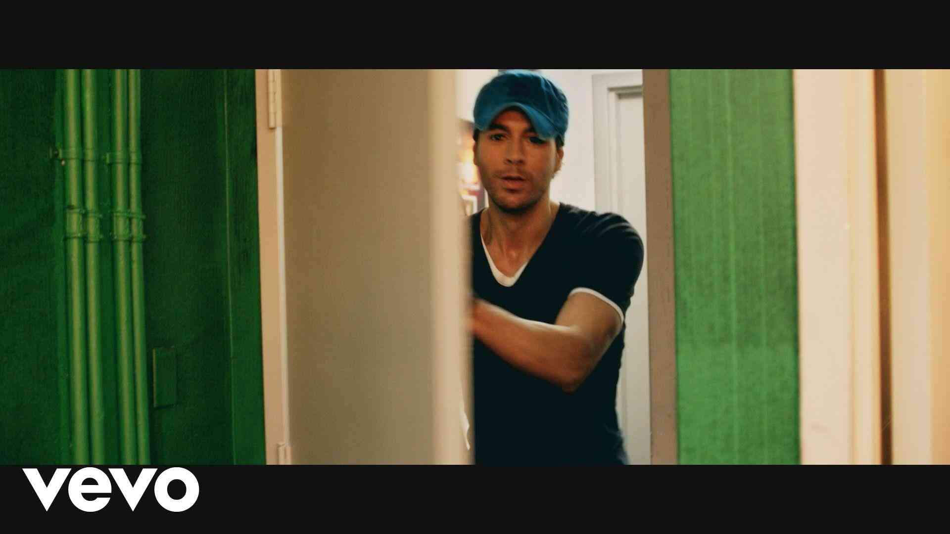 Enrique Iglesias - Let Me Be Your Lover ft. Pitbull - YouTube