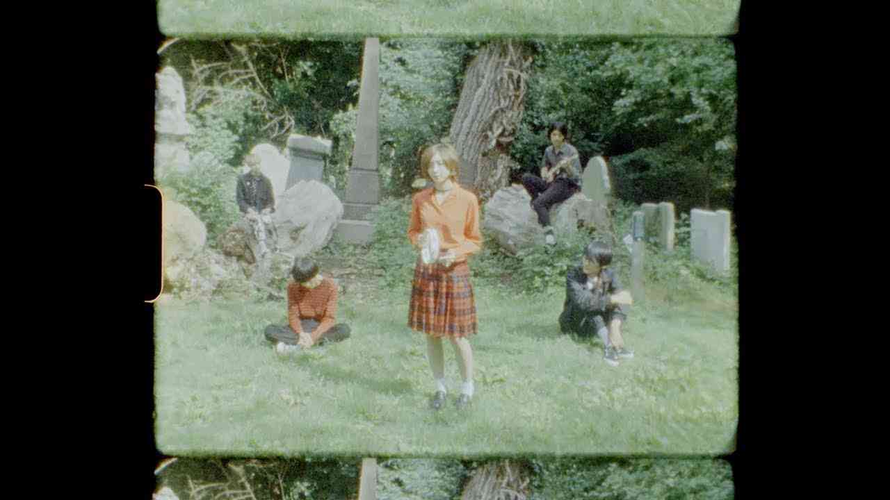 Luby Sparks "Thursday (Album Version)" (Official Music Video) - YouTube