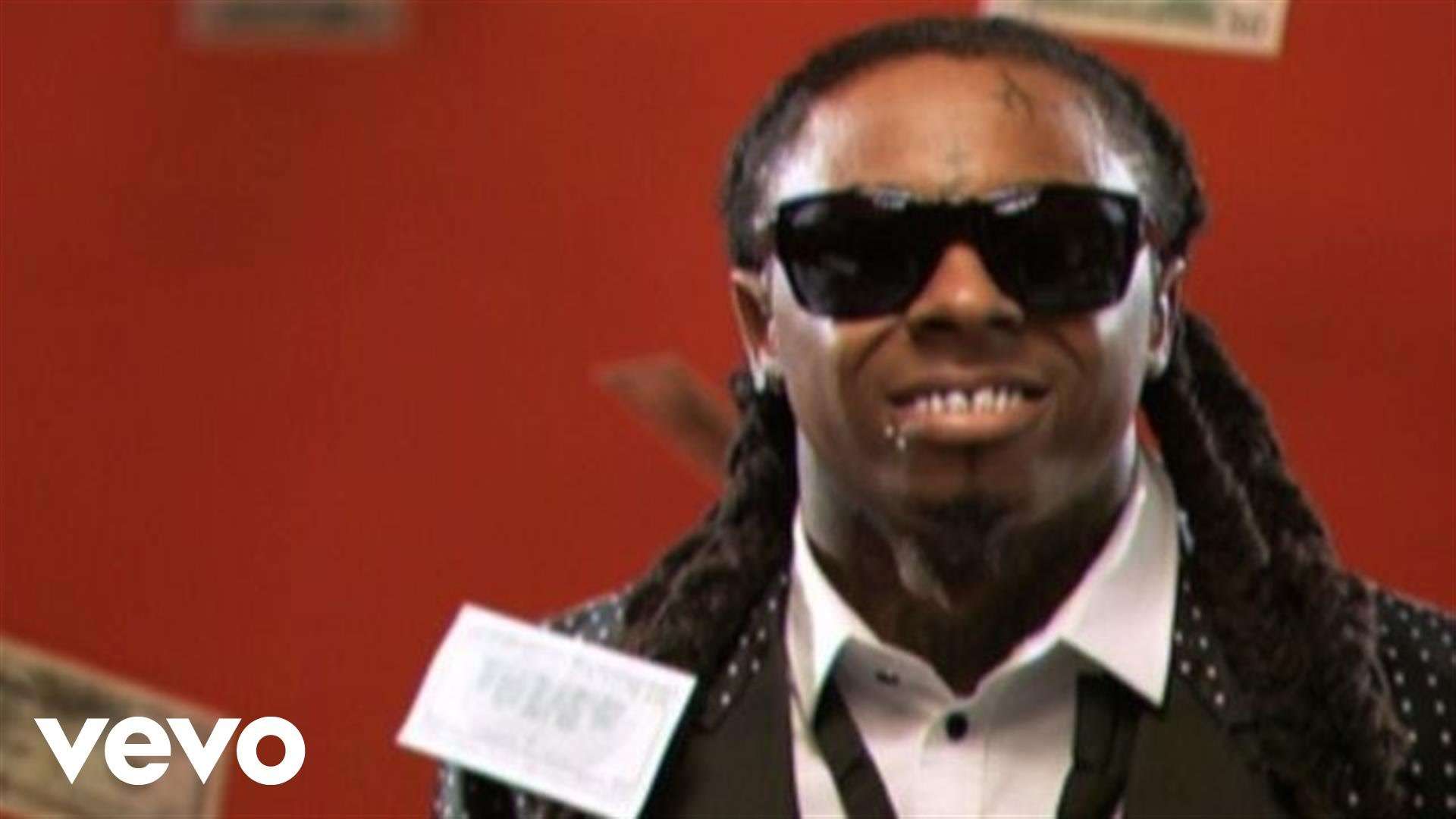 Lil Wayne - 6 Foot 7 Foot (Explicit) ft. Cory Gunz - YouTube