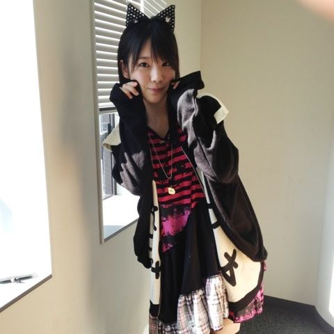 オタサーの姫が着てそうな服を下さい Part5