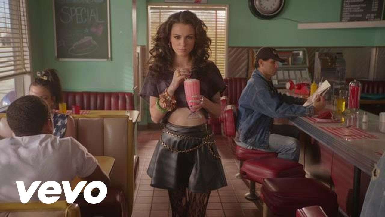 Cher Lloyd - Want U Back (US Version) - YouTube