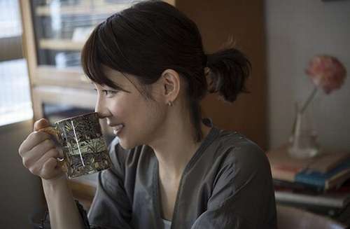 石田ゆり子のフォト＆エッセイ集が爆売れ