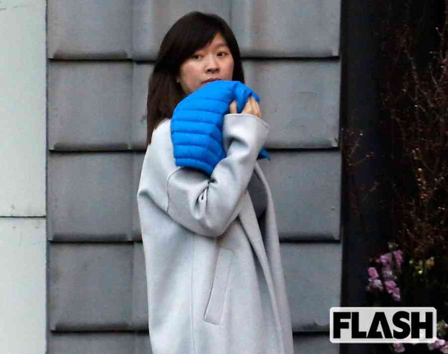 発見撮「篠原涼子」次男を毎朝幼稚園に送る幸せママ （SmartFLASH） - Yahoo!ニュース