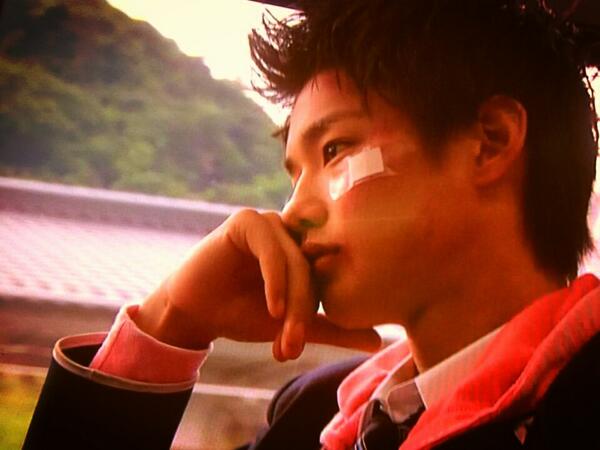 芸能人の横顔が見たい